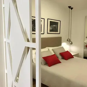 beautiful-unique-alfama-flat.hotels-lisbon-portugal.com/