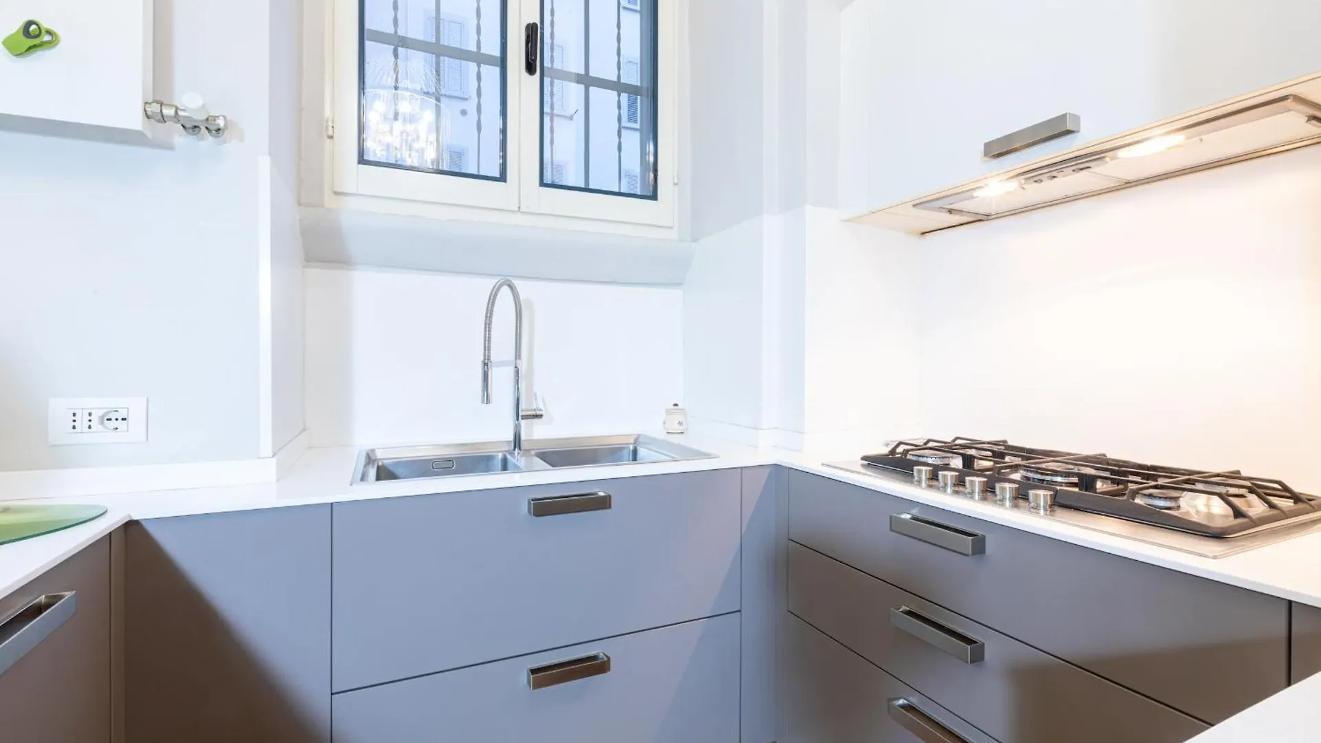 Fashion Maisonette In Town - Top Collection Milan Apartment
